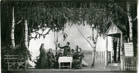 Фотография «Спектакль «Пути дороги». Фото А.Ф. Моргун. 1948 год.